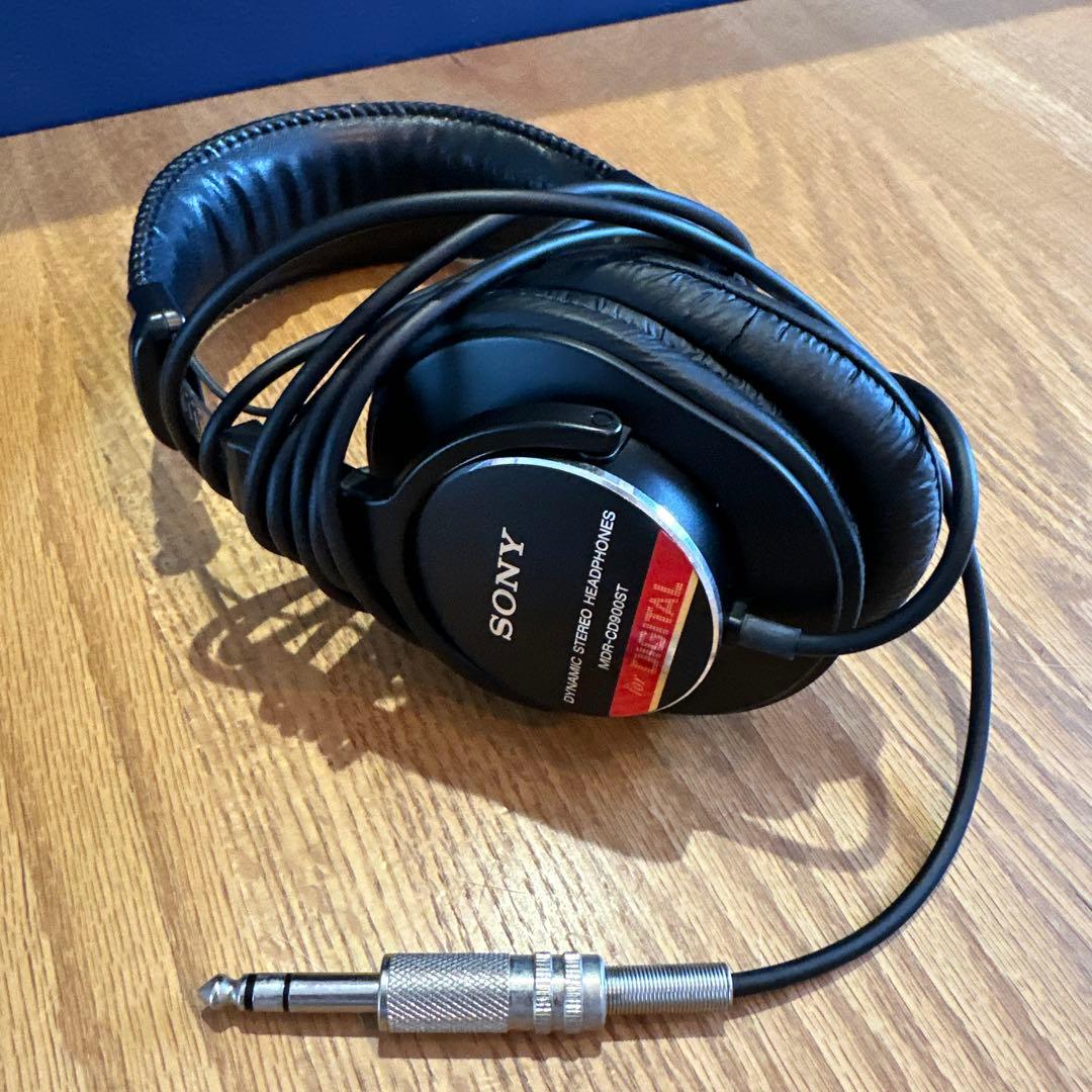 本日限定価格‼️SONY MDR-CD900ST 密閉型スタジオモニターヘッドホン
