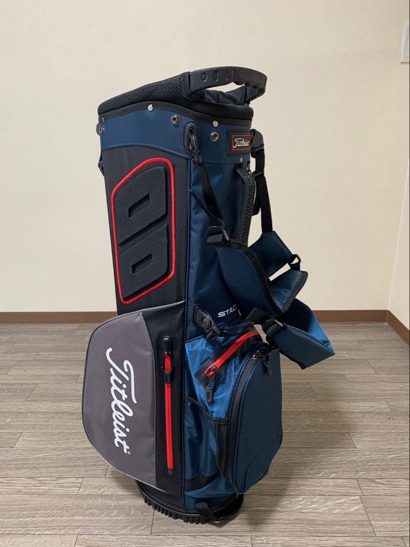 タイトリストPlayers 4 スタンド式キャディバック機能性豊かな14分割！