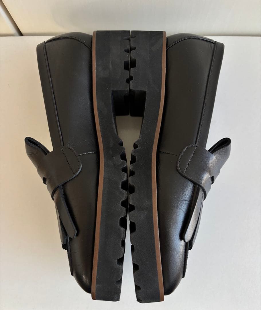 tsumori chisatoWALKタンクソールフリンジローファーブラック本革