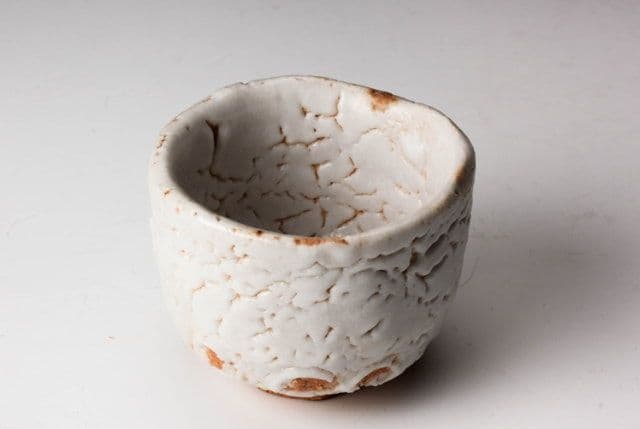 【佳香】玉置保夫 志野ぐい呑 共箱 共布