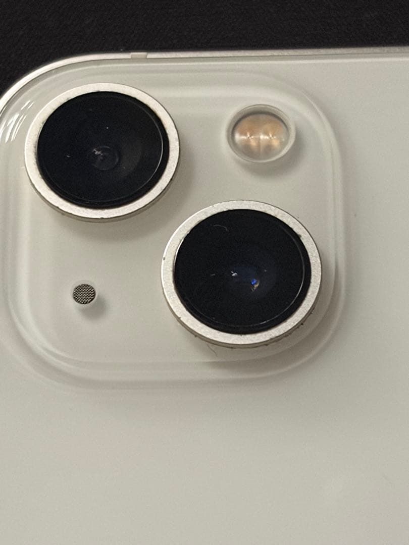 Apple iPhone 13 256GB ホワイト 本体 美品