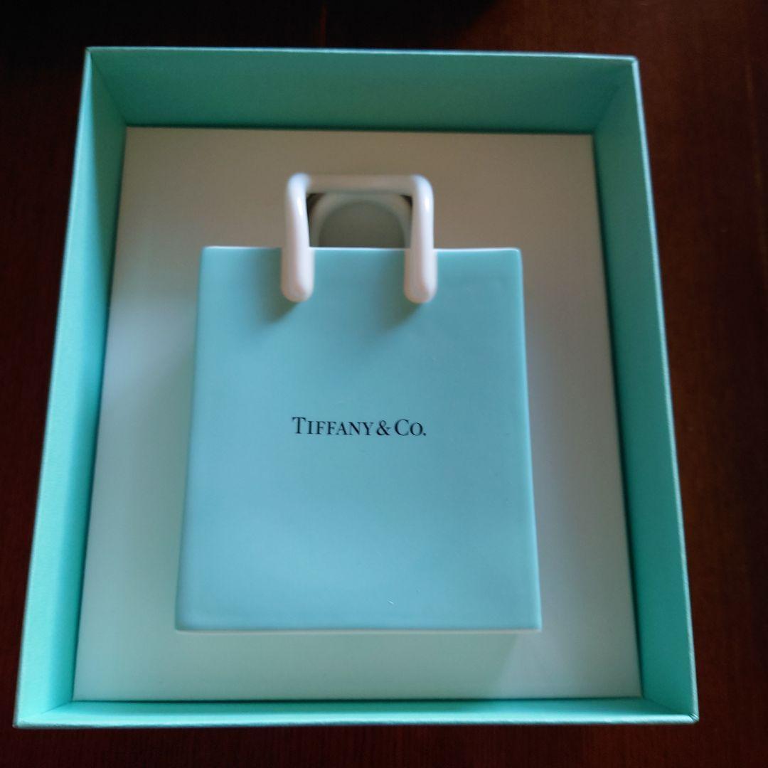 ティファニー　ショッピングバッグ型置物　陶器