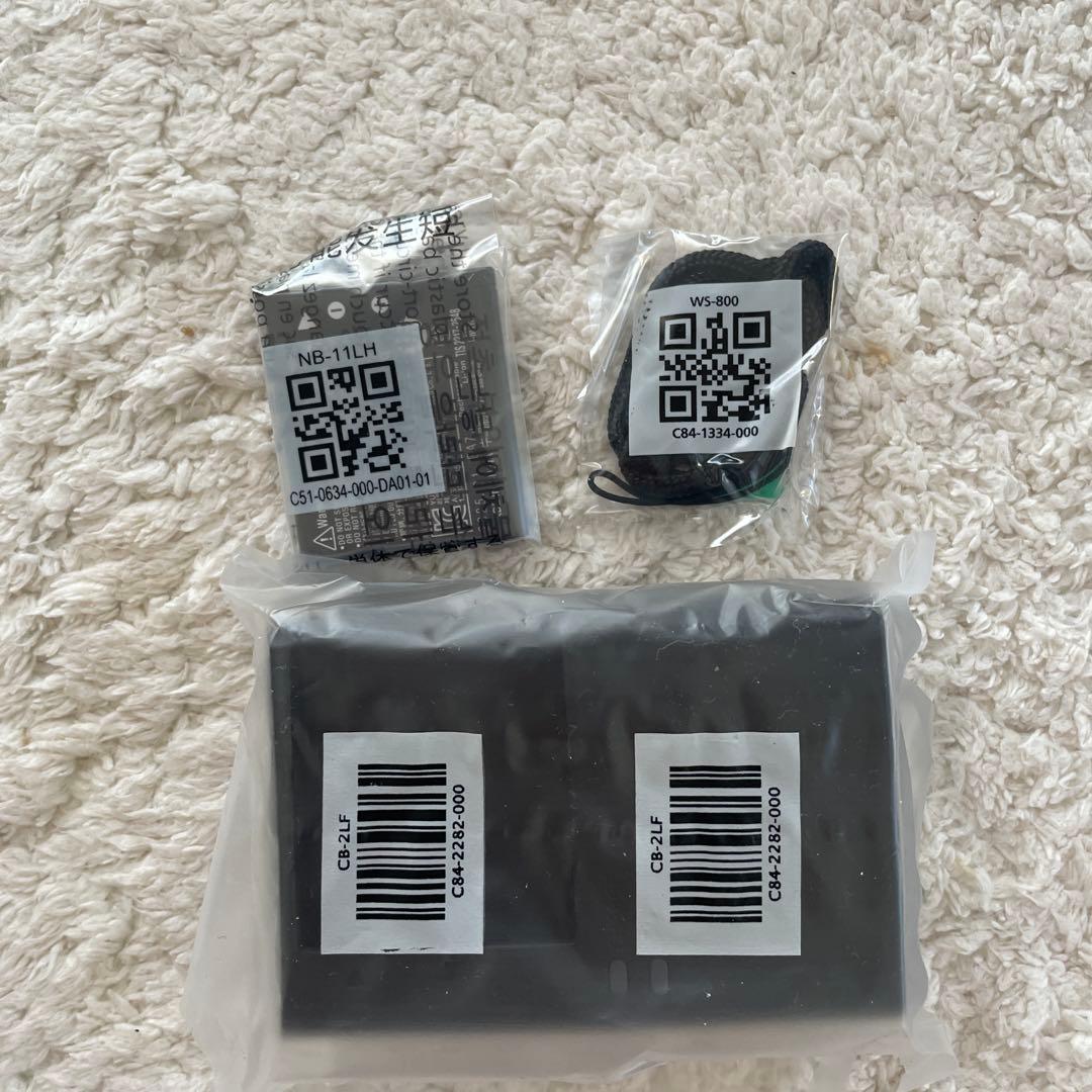 Canon IXY 650 シルバー