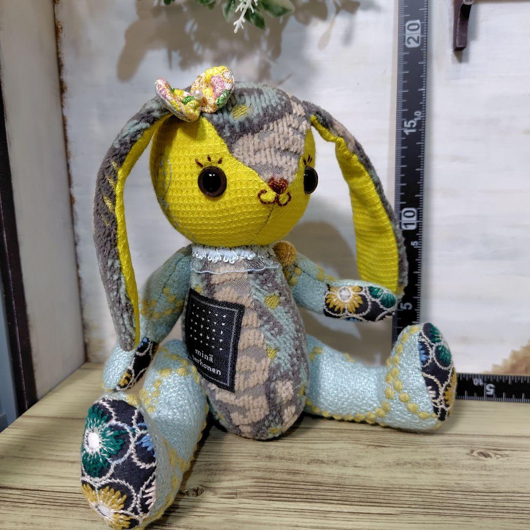 ミナペルホネン＊ハンドメイド＊ぬいぐるみ＊ウサコ＊②