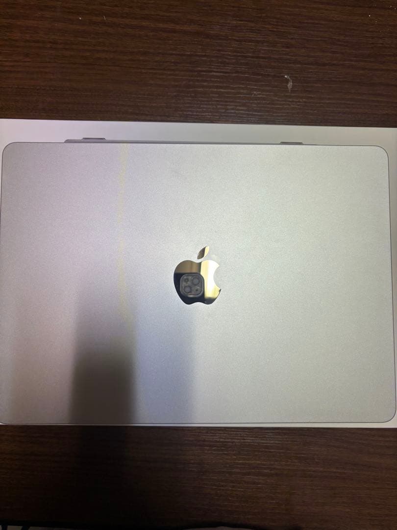 MacBook Air 13インチ M2 メモリ16GB SSD256GB