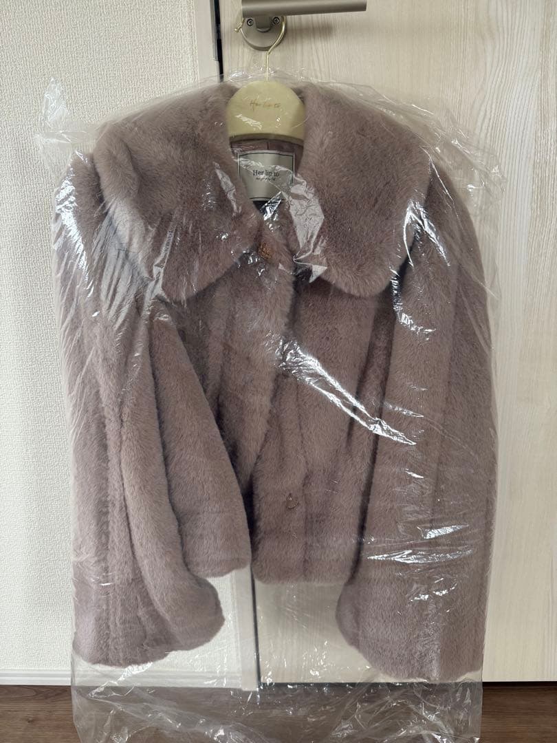 ジャケット・アウター Winter Love Faux Fur Coat