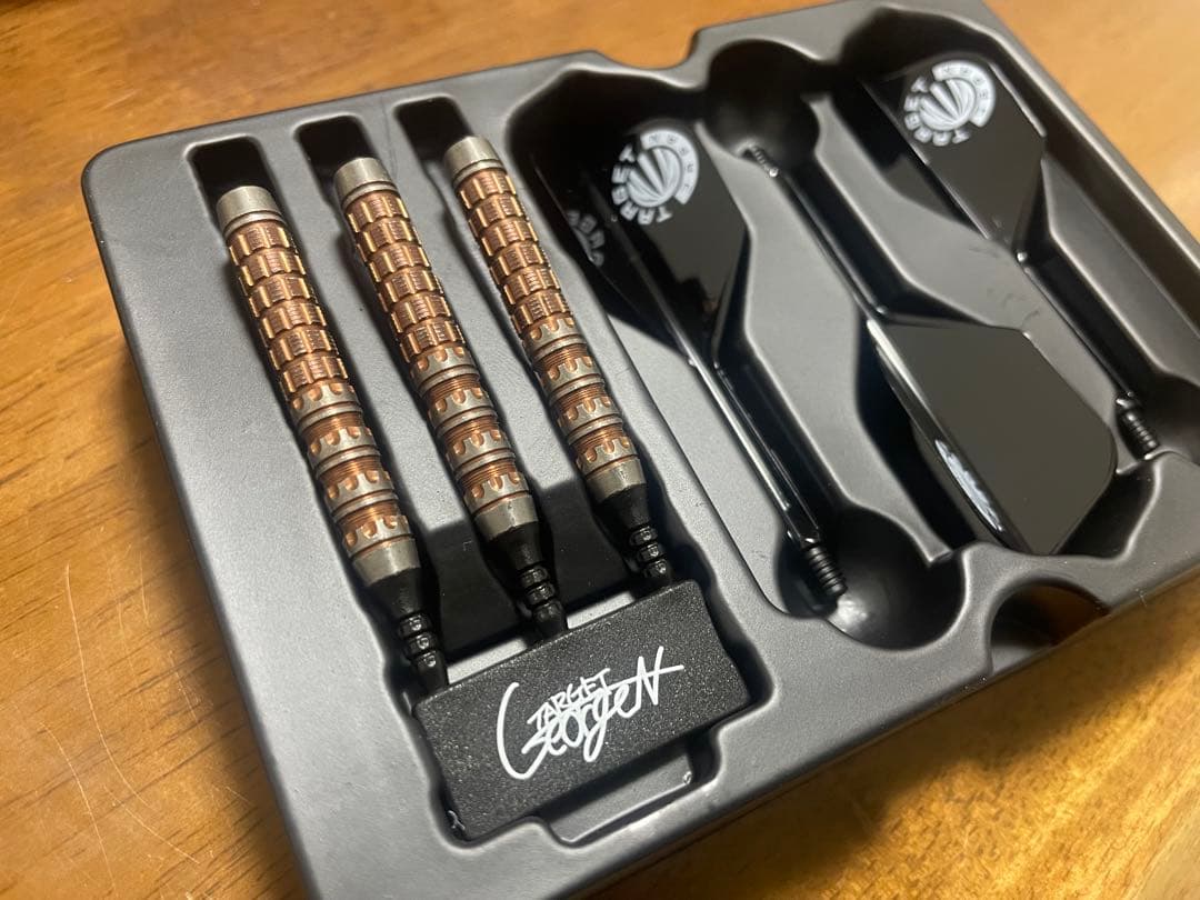 TARGET RAPTOR G6 ダーツ 18g