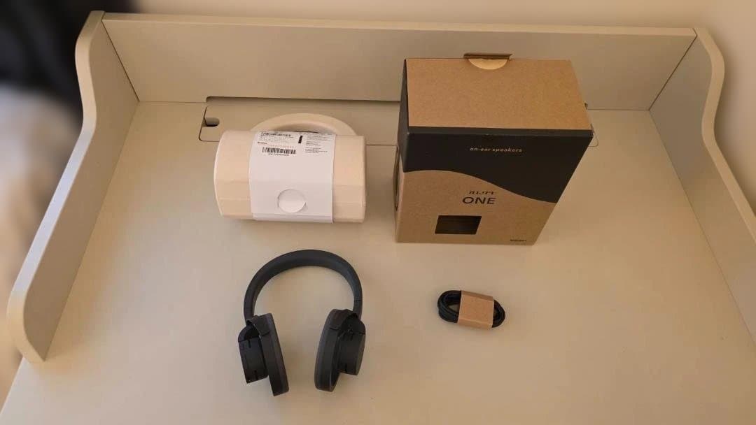 NWM ONE オープンイヤーオーバーヘッド スピーカー ブラック