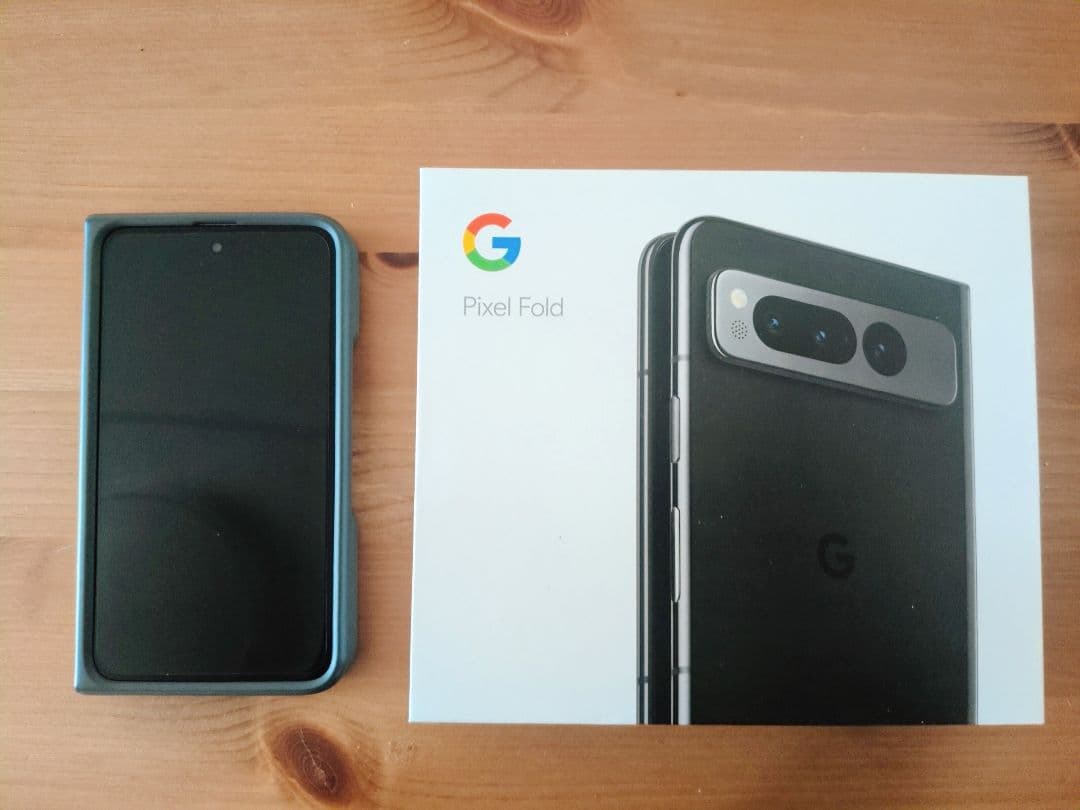 Google Pixel Fold (純正ケース) ジャンク