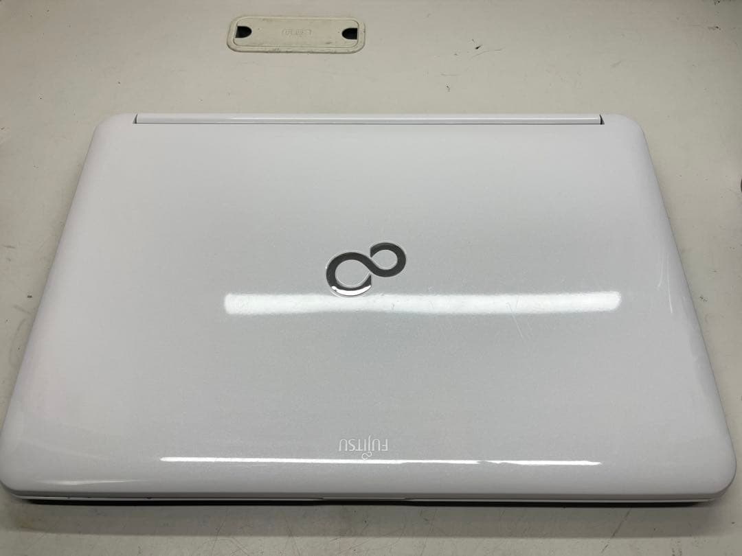 Fujitsu ノートPC LIFE BOOK AH77/E