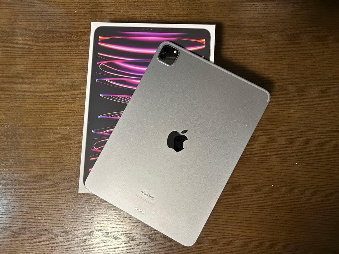 iPadPro11インチ 第4世代 128GB本体