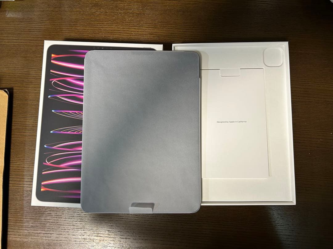 iPadPro11インチ 第4世代 128GB本体