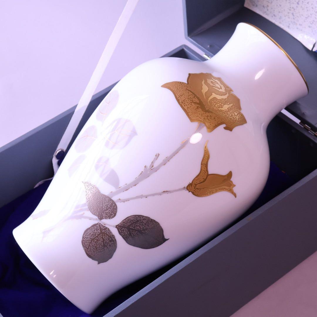 皇室御用達 大倉陶園 金蝕バラ 花瓶 箱付 OKURA 金彩 花器 花生 薔薇