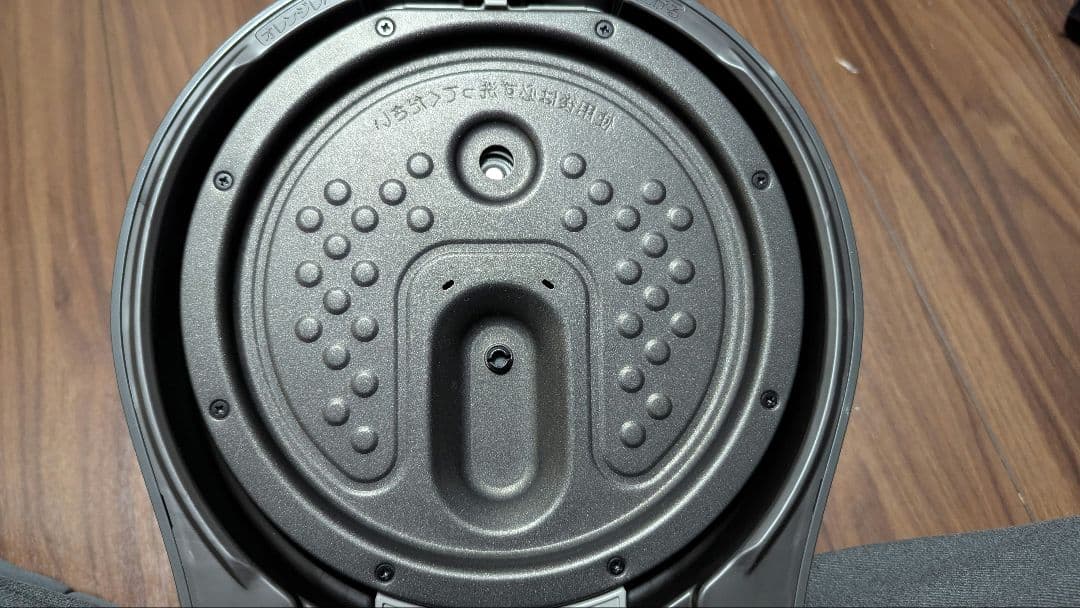 【訳アリ：内釜破損】MITSUBISHI NJ-BW10F炊飯器 5.5合炊き