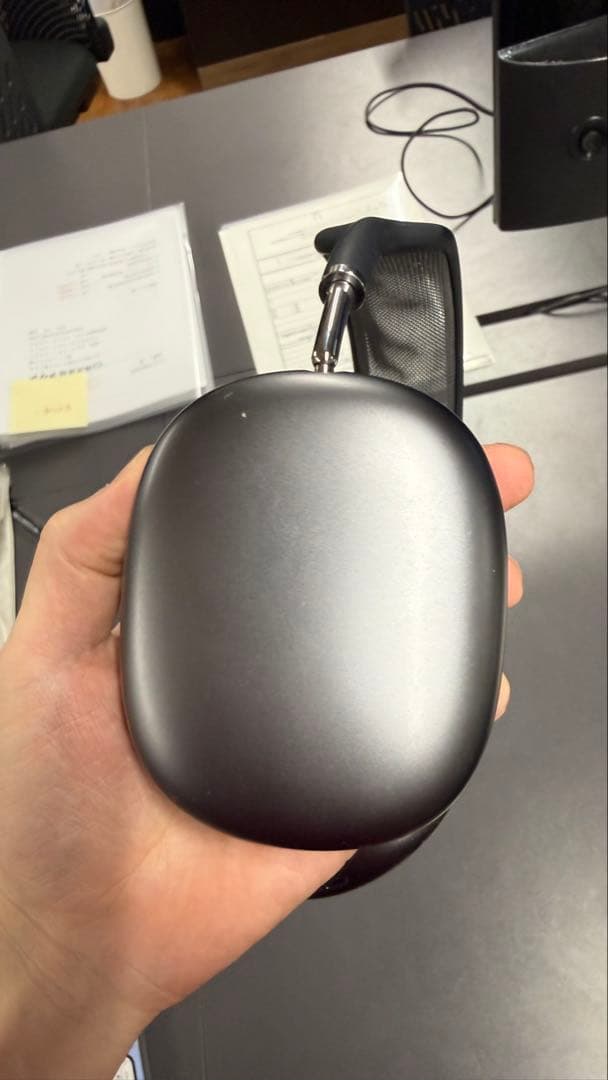Airpods pro Maxヘッドフォン