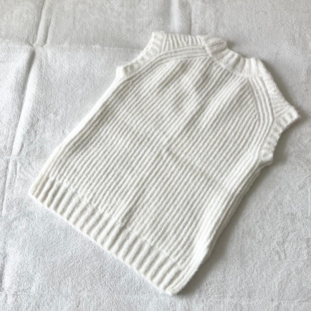 ★美品★ドゥロワー　ニットベスト　あぜ編み ホワイト　ウール　ジレ　ノースリーブ