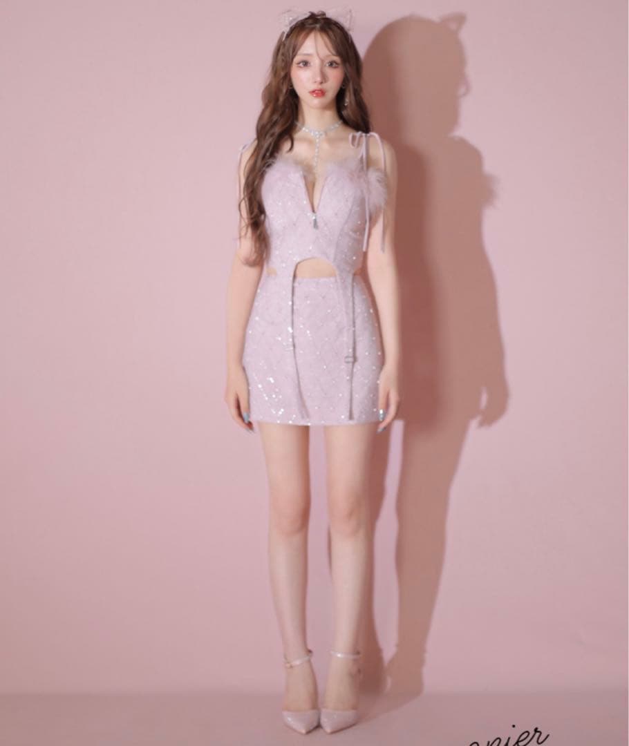 ピンク カットアウトミニドレス