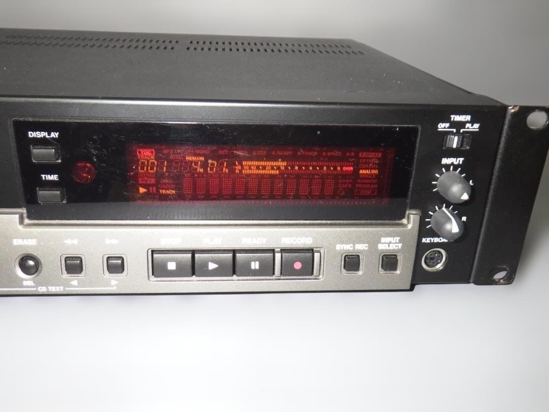 TASCAM CD-RW900SL プロフェッショナル CDレコーダー