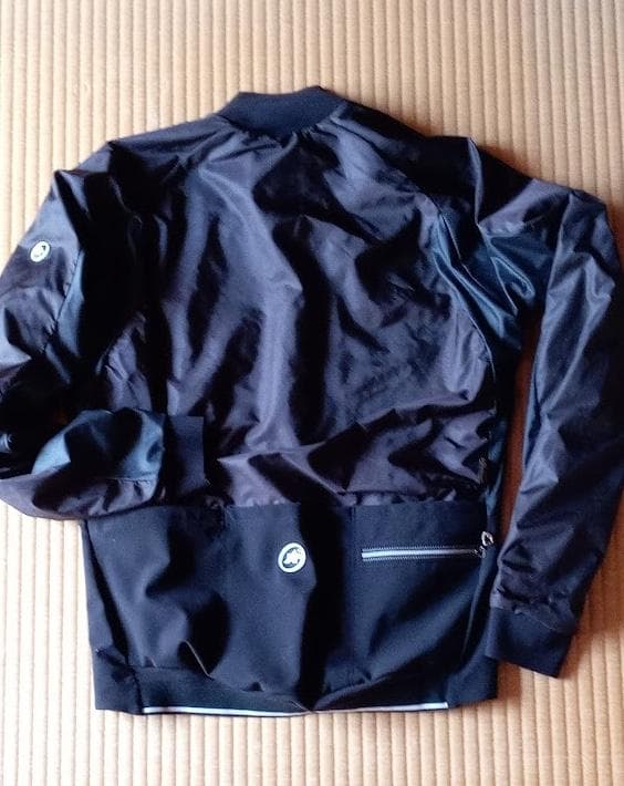 Assos mille jacket evo7　アソス　ミレジャケットエヴォ7