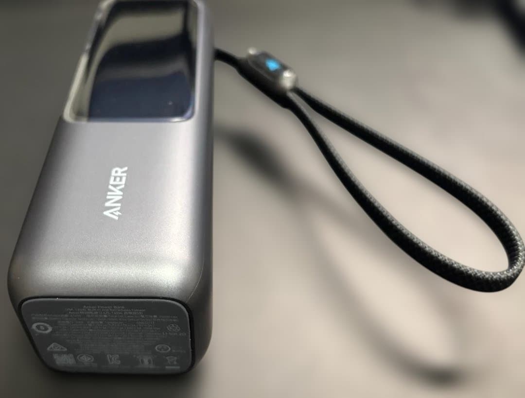 新品同様★Anker Power Bank アンカー (25000mAh)