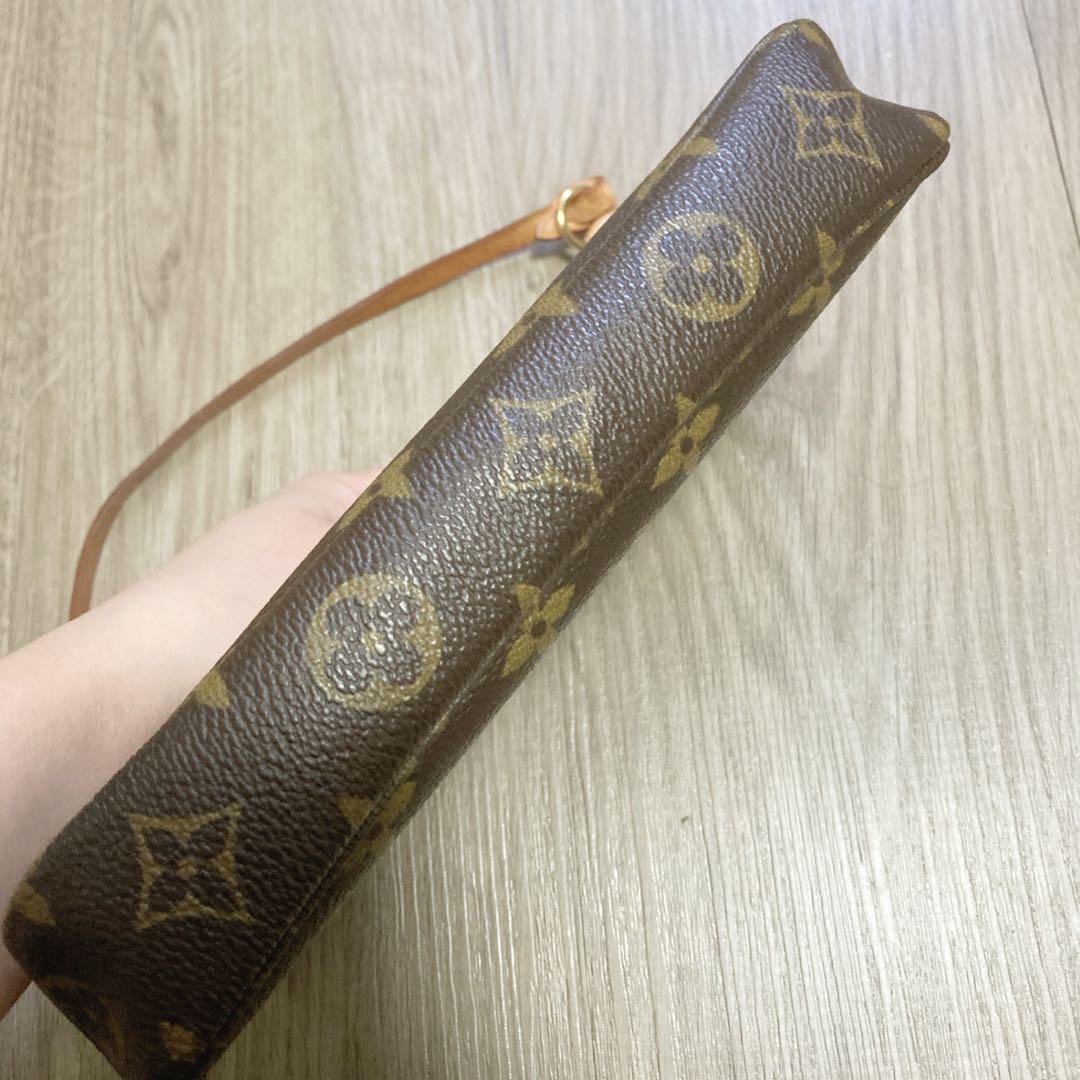 Louis Vuitton モノグラムポーチ　アクセソワール