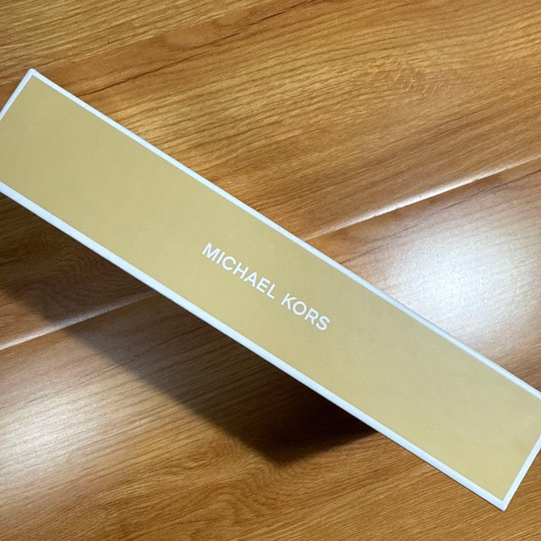 MICHAEL KORS iPhone 16 Plus用 ケース