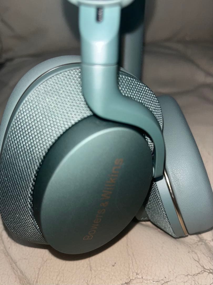 bowers&wilkinsワイヤレスヘッドホン 緑