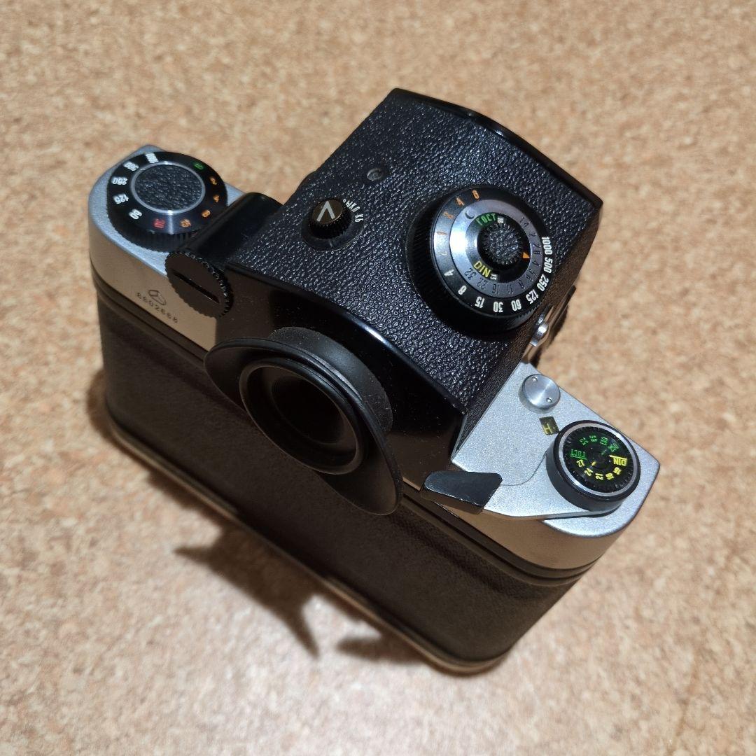 フィルムカメラ kiev 60