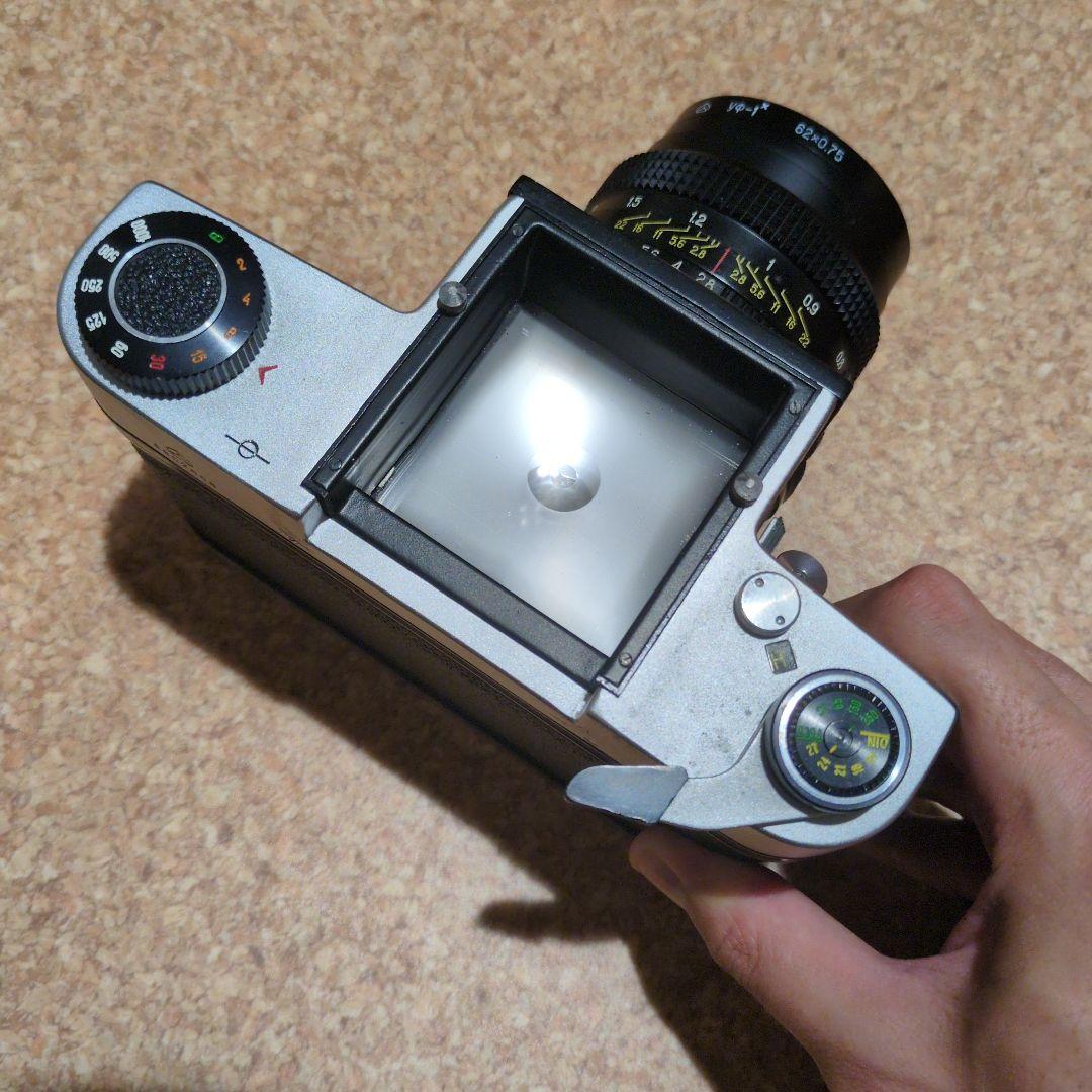 フィルムカメラ kiev 60