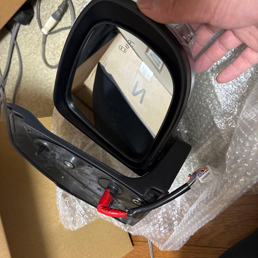 ライズ　ロッキー　ドアミラー左右セット