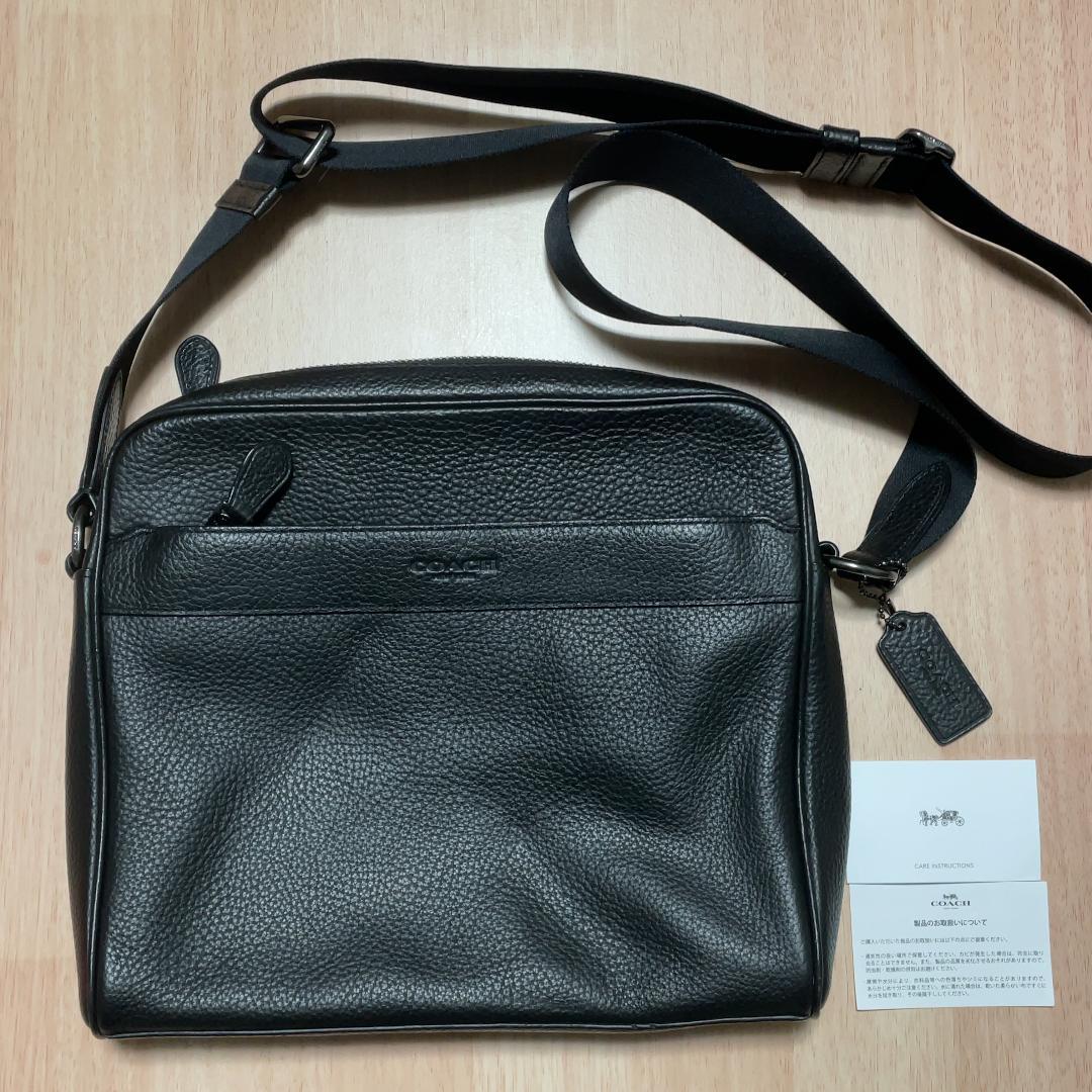 コーチ 本革 レザー ショルダーバッグ ブラック 黒 メンズ レディース