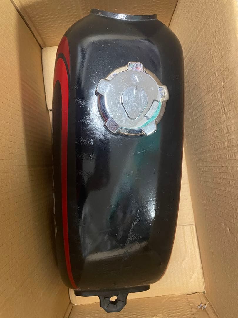 エイプ純正タンク サイドカバー テールランプ HONDA タンク