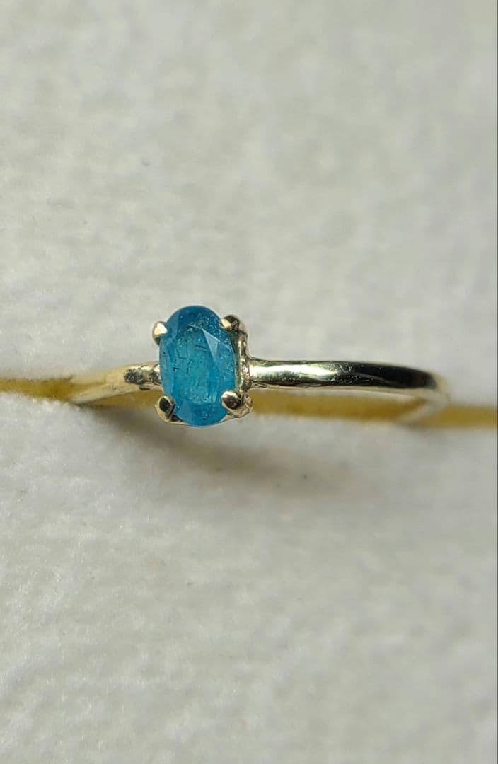 素晴らしい青ネオン★ブラジルバターリャパライバトルマリンリング10金★