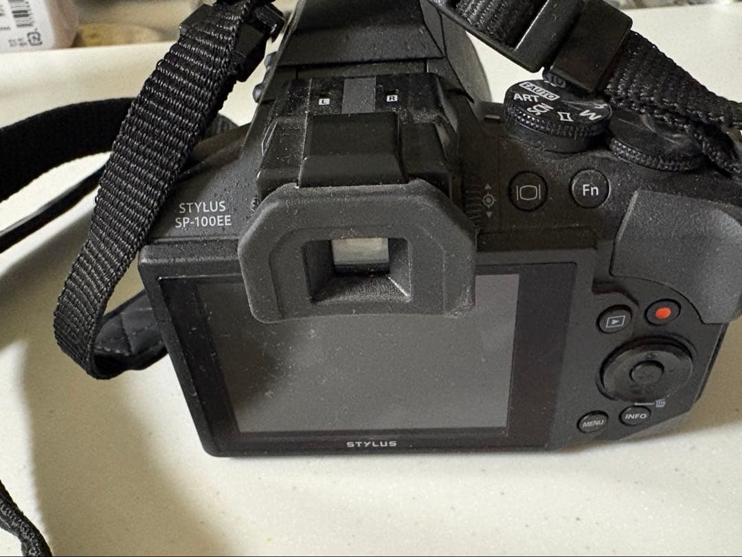 オリンパスOLYMPUS STYLUS SP-100EE