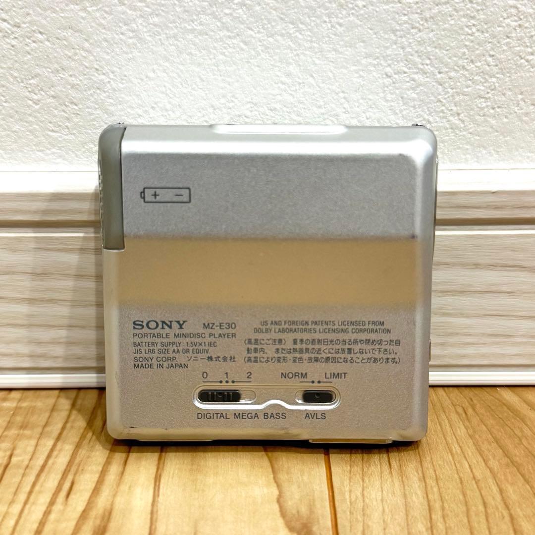【希少】　SONY ソニー　MZ-E30 ポータブルMDプレイヤー　付属品多数