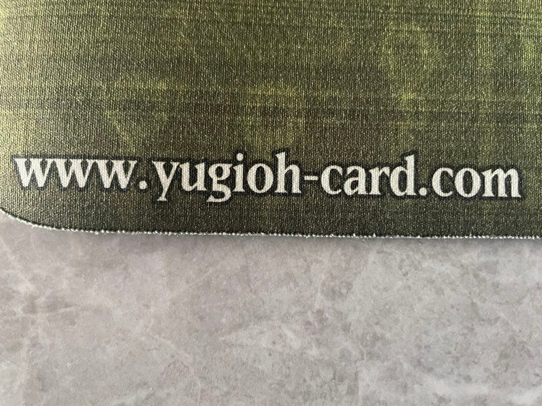 遊戯王 ブラックローズ ドラゴン プレイマット　世界24枚！希少！