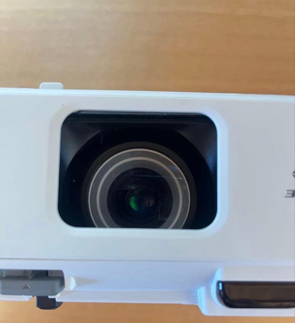 EPSONエプソン プロジェクター/液晶/WXGA/EB-W05