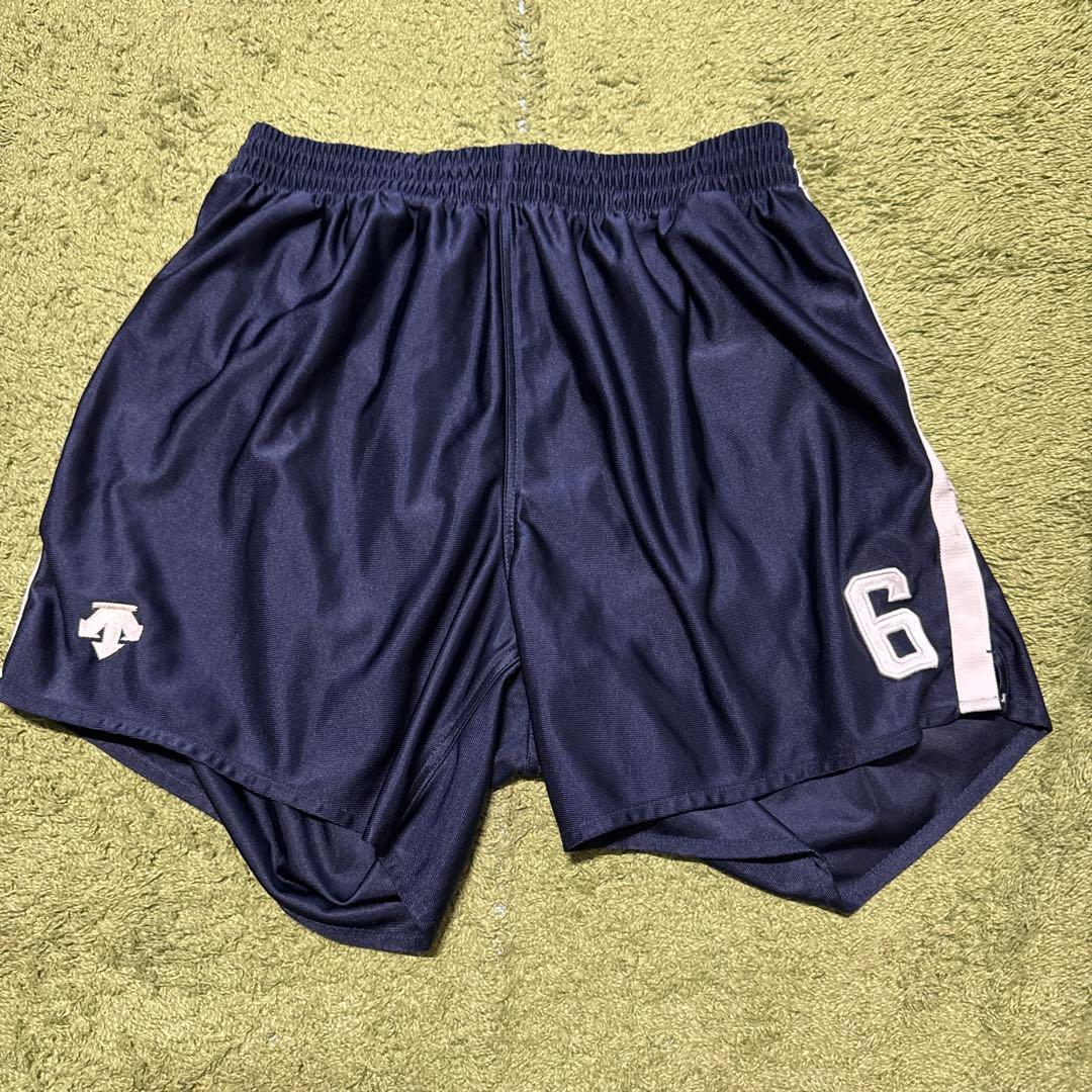 中央大学バレーボール部ゲーム用短パン 背番号6番