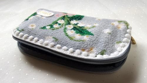 未使用品　フェイラー　ピュールミュゲ　便利ポーチ　長財布