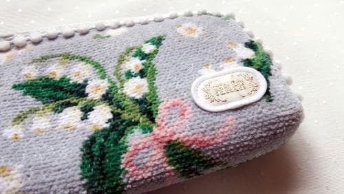 未使用品　フェイラー　ピュールミュゲ　便利ポーチ　長財布