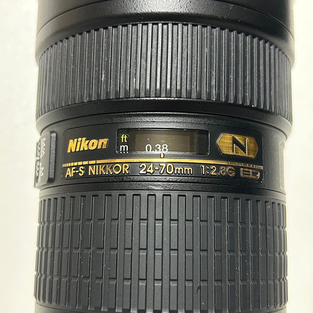 AF-S NIKKOR 24-70mm F2.8 ポーチ、箱付き