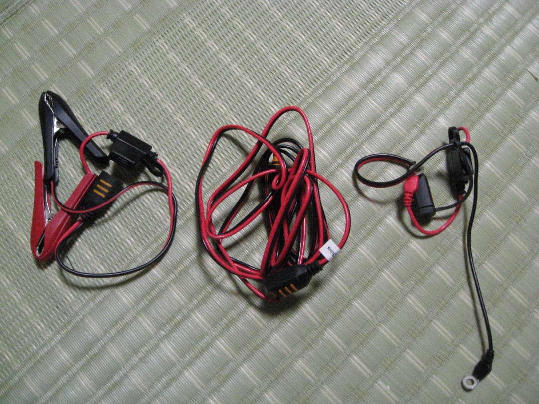 CTEK バッテリーチャージャー 　バッテリーセンス　ラングラー　ランクル