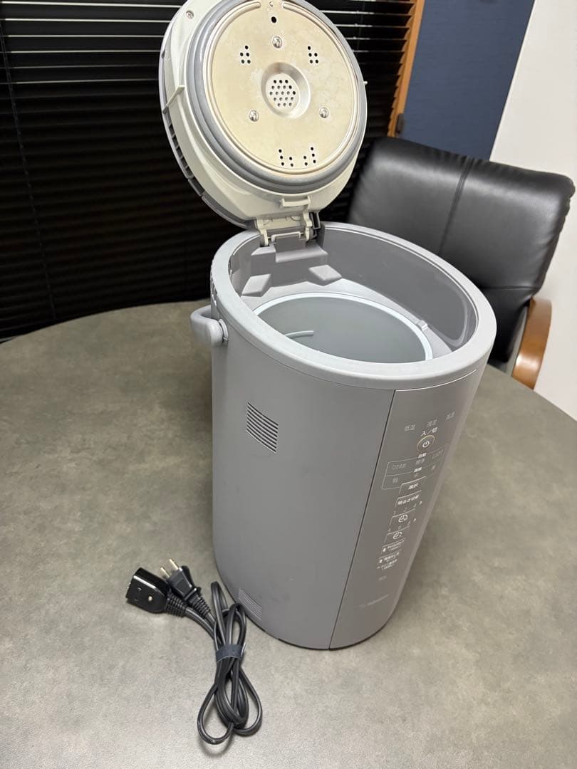 ZOJIRUSHI スチーム式加湿器　EE-DC50型　グレー 象印