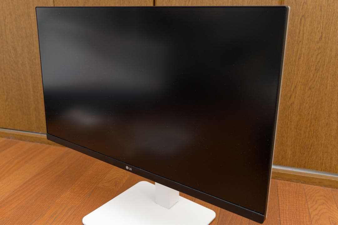 LG 27インチ 4K 27US550-W
