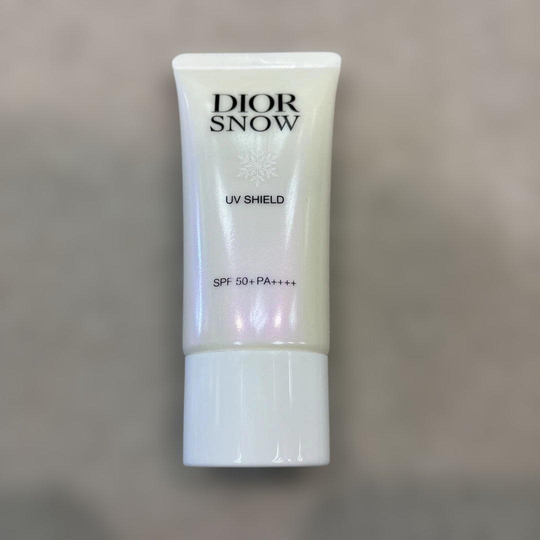 Diorスノー UVシールド 50+ 日焼け止め乳液 2本