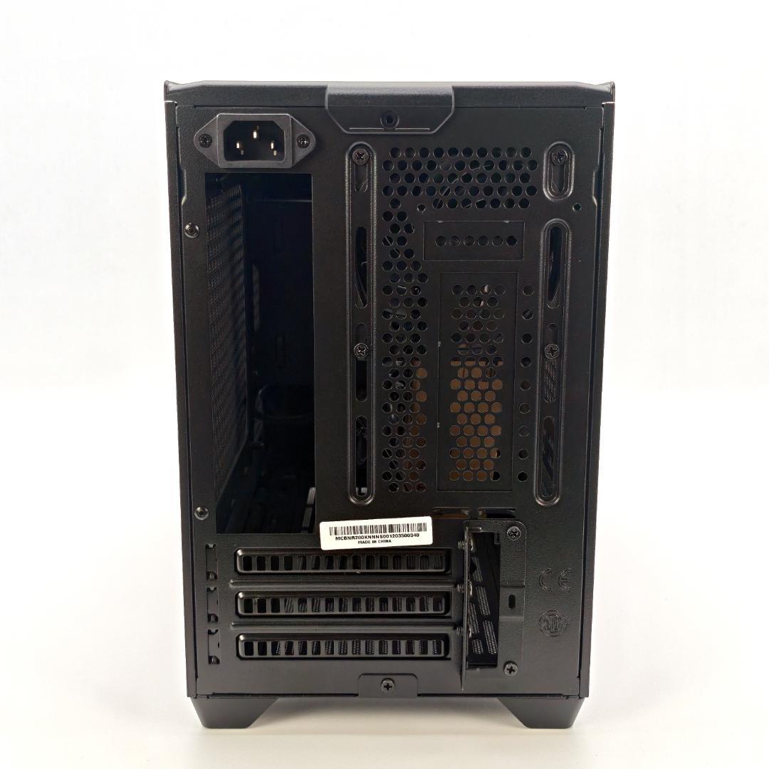 Cooler Master MASTERBOX NR200 ブラック 展示品
