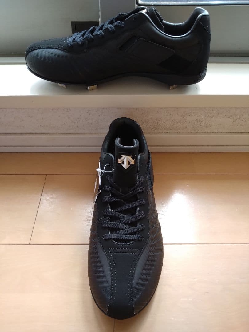 断*照様 DESCENTEデサント コウノエベルトスパイク2 　28cm　DB1