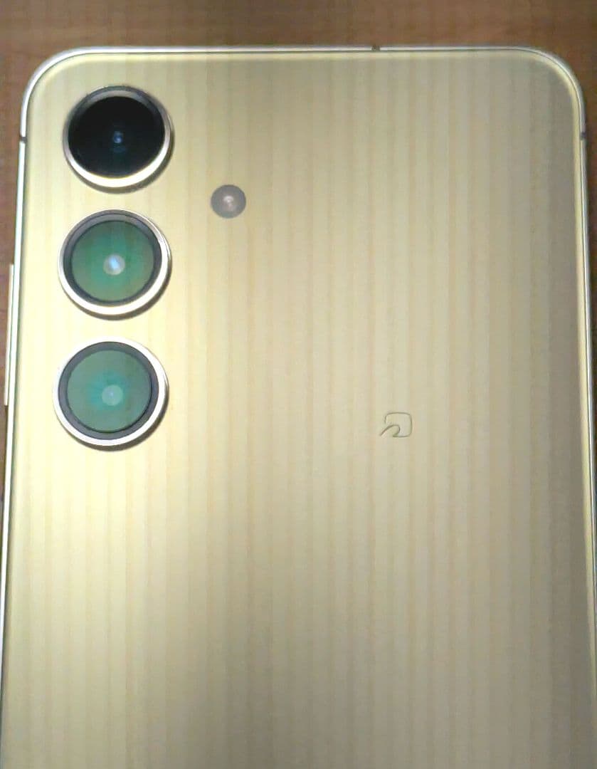 美品　国内版 galaxy s24 simフリー