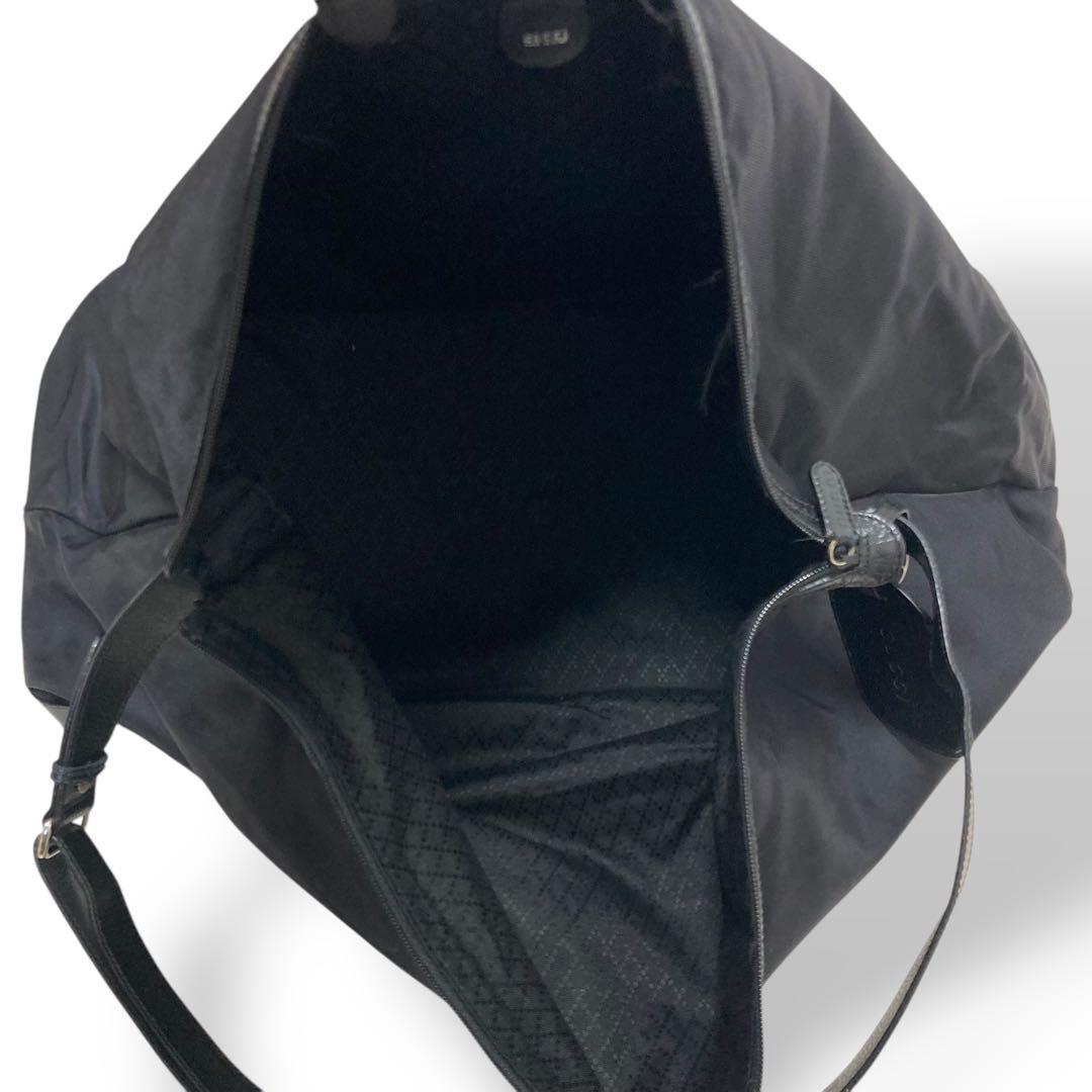 【ヴィンテージ】グッチ　ワンショルダー ボストンバッグ ナイロン　トラベル　黒