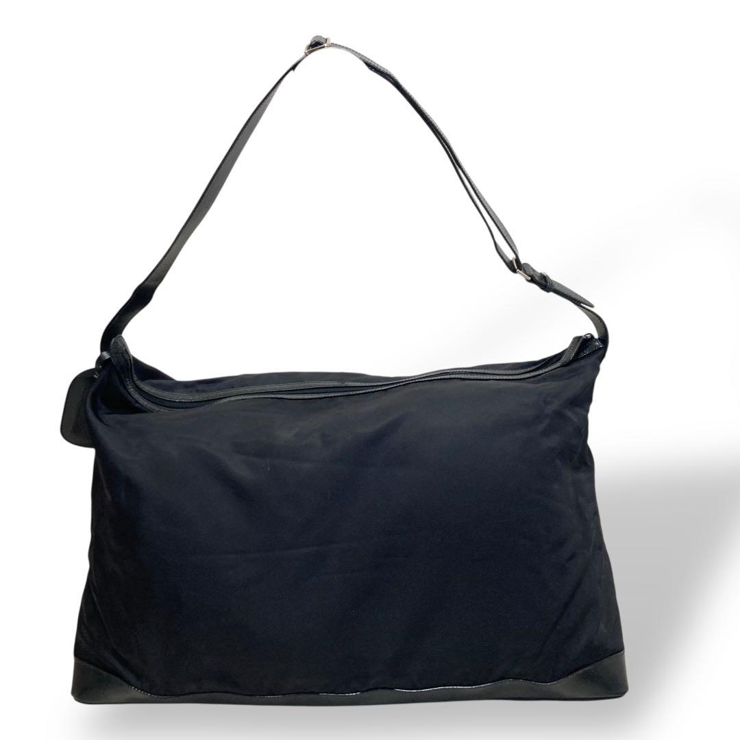 【ヴィンテージ】グッチ　ワンショルダー ボストンバッグ ナイロン　トラベル　黒